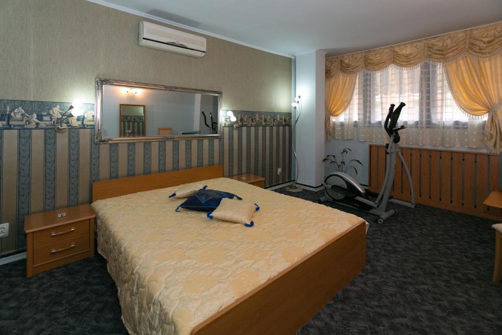 Yor-Daniel Hotel Pazardzhik Habitación foto